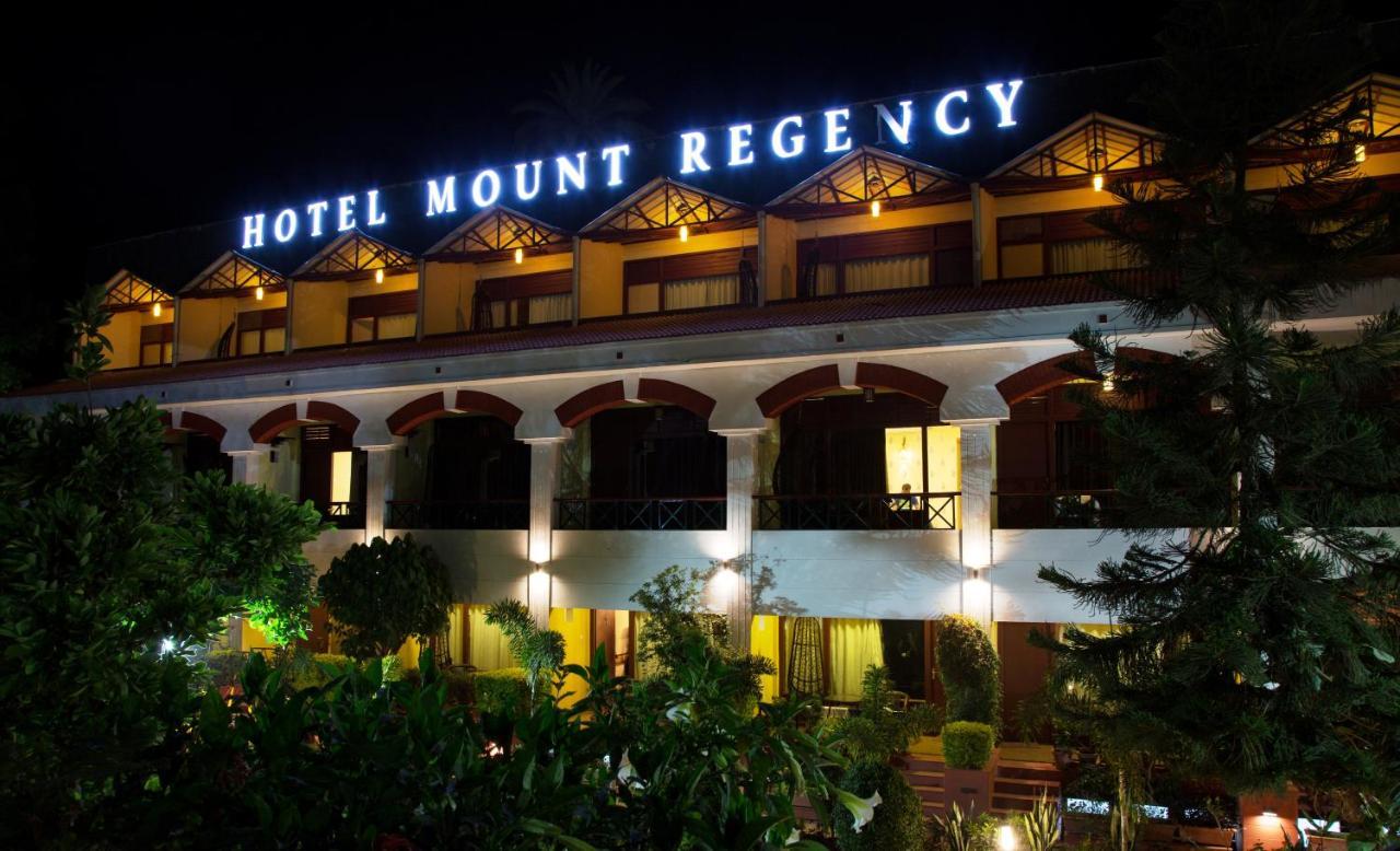 Hotel Mount Regency Mount Âbû Extérieur photo