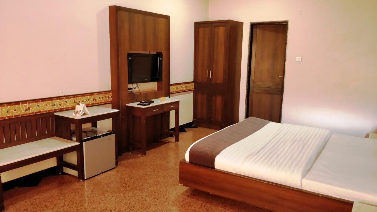 Hotel Mount Regency Mount Âbû Extérieur photo
